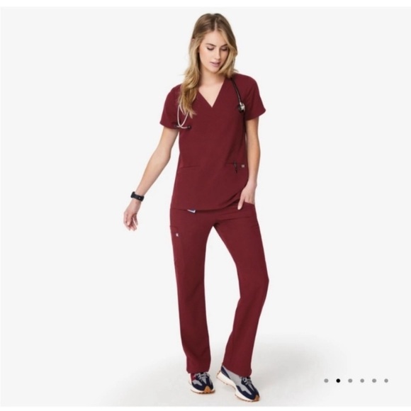 FIGS burgundy short-sleeve v-neck scrub top - Picture 4 of 8